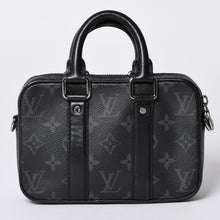画像をギャラリービューアに読み込む, LOUIS VUITTON ルイヴィトン Travel Case Bag トラベルブリーフケースバッグ ブラック シルバー金具 美品 中古 4a000308
