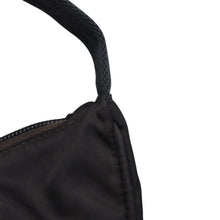 画像をギャラリービューアに読み込む, PRADA プラダ ホーボー ワンショルダーバッグ MV515 トライアングルロゴ 三角ロゴプレート ナイロン ホーボー ブラック 美品 中古 4a000858