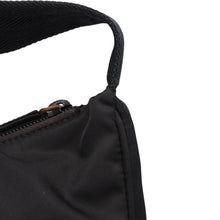 画像をギャラリービューアに読み込む, PRADA プラダ ホーボー ワンショルダーバッグ MV515 トライアングルロゴ 三角ロゴプレート ナイロン ホーボー ブラック 美品 中古 4a000858
