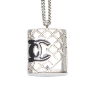Very good condition CHANEL CANBON Cambon line necklace Weight approx. 11.27g 05C stamp Total length approx. 42cm Metal Silver Used 4a000659