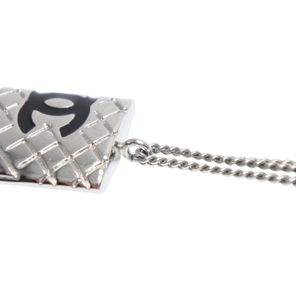 Very good condition CHANEL CANBON Cambon line necklace Weight approx. 11.27g 05C stamp Total length approx. 42cm Metal Silver Used 4a000659