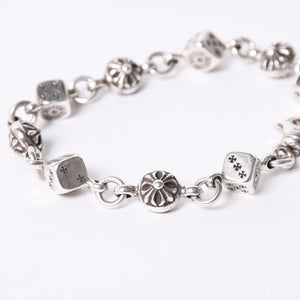 極美品 CHROME HEARTS クロムハーツ ダイス&クロスボール ブレスレット 9リンク 重量約40g 全長約20cm シルバ−925 中古 4a001134