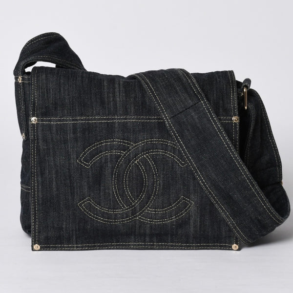 Very good condition CHANEL Shoulder bag Sparkling denim No. 10 Coco mark Navy A31987 Gold hardware Used 4a001141