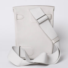 画像をギャラリービューアに読み込む, 新品同様 エルメス HERMES ケリーアッカドPM B刻印 ワンショルダーバッグ ホワイト系 シルバー金具 中古 4a001434