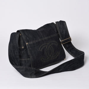 Very good condition CHANEL Shoulder bag Sparkling denim No. 10 Coco mark Navy A31987 Gold hardware Used 4a001141
