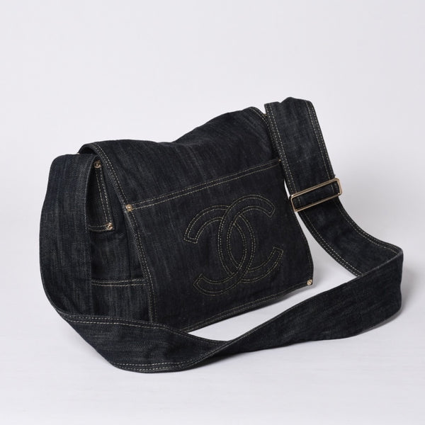 Very good condition CHANEL Shoulder bag Sparkling denim No. 10 Coco mark Navy A31987 Gold hardware Used 4a001141