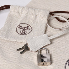 画像をギャラリービューアに読み込む, 新品同様 エルメス HERMES ケリーアッカドPM B刻印 ワンショルダーバッグ ホワイト系 シルバー金具 中古 4a001434