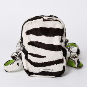 極美品 CHROME HEARTS クロムハーツ TAKA MINI ショルダーバッグ セメタリー クロスパッチ ハラコ ゼブラ グリーン 中古 4a001431