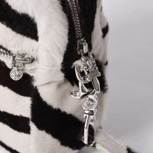 画像をギャラリービューアに読み込む, 極美品 CHROME HEARTS クロムハーツ TAKA MINI ショルダーバッグ セメタリー クロスパッチ ハラコ ゼブラ グリーン 中古 4a001431