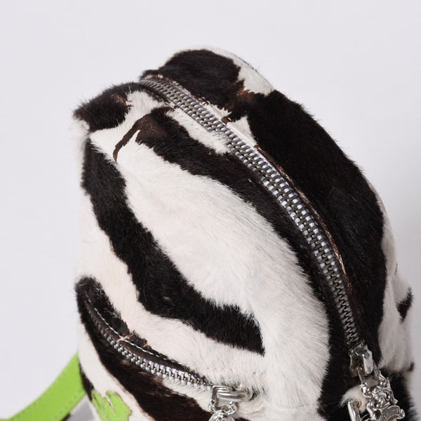 極美品 CHROME HEARTS クロムハーツ TAKA MINI ショルダーバッグ セメタリー クロスパッチ ハラコ ゼブラ グリーン 中古 4a001431