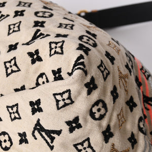 Very good condition LOUIS VUITTON Scrunchie Bohemian Shoulder Bag M40359 Monogram Canvas Beige Multicolor Used 4a001163