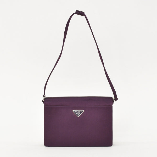 極美品 PRADA プラダ ワンショルダーバッグ トライアングルロゴ B10869 サテン パープル シルバー金具 中古 4a000143