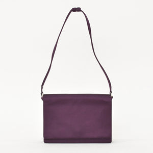 極美品 PRADA プラダ ワンショルダーバッグ トライアングルロゴ B10869 サテン パープル シルバー金具 中古 4a000143