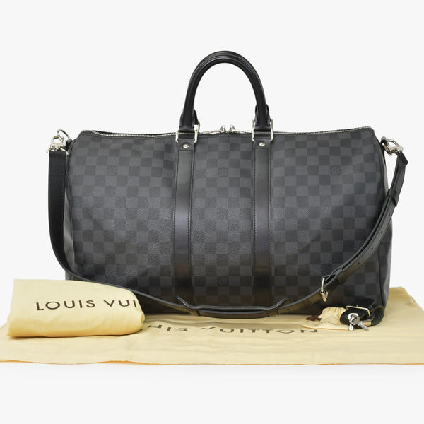 Very Good Condition LOUIS VUITTON Boston Keepall Bandouliere 45 Damier Graphite N41418 Black Silver Hardware 4a001158