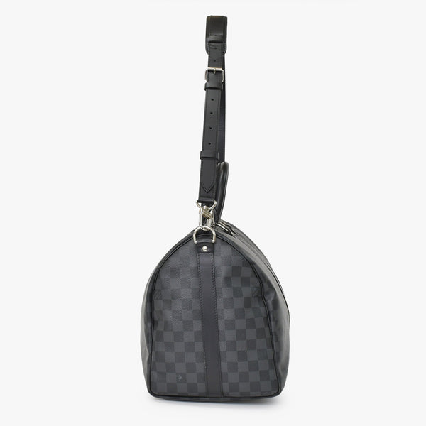 Very Good Condition LOUIS VUITTON Boston Keepall Bandouliere 45 Damier Graphite N41418 Black Silver Hardware 4a001158