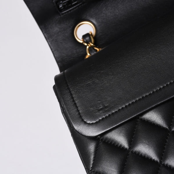 Like new CHANEL Chanel Matelasse 23 W flap W chain shoulder bag 22 series Coco mark lambskin black used 4a001171