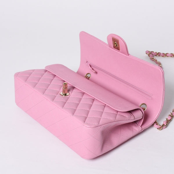 Like new CHANEL Chanel Matelasse 25 W flap W chain shoulder bag A01112 Random number here mark caviar skin used 4a001174