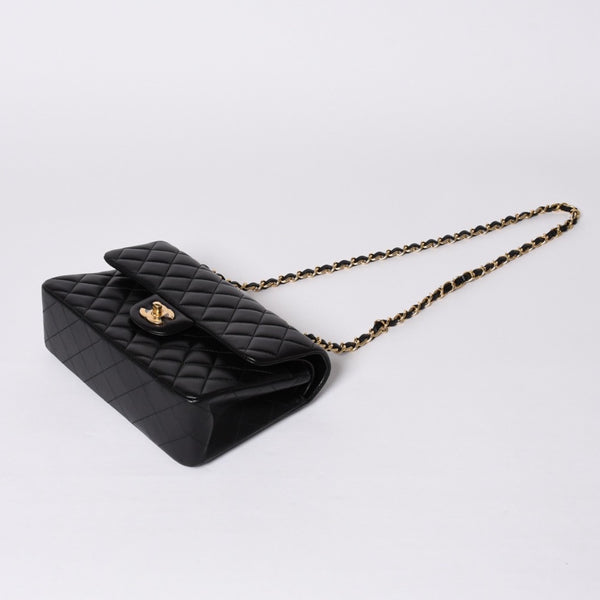 Like new CHANEL Chanel Matelasse 23 W flap W chain shoulder bag 22 series Coco mark lambskin black used 4a001171