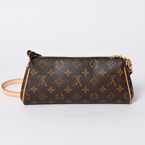 Like new LOUIS VUITTON Pochette Eva Monogram M95567 Brown Gold hardware Used 4a001176