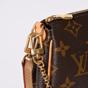 Like new LOUIS VUITTON Pochette Eva Monogram M95567 Brown Gold hardware Used 4a001176