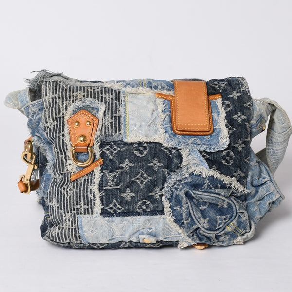 LOUIS VUITTON Patchwork Posty Messenger Bag M95374 Monogram Denim Blue Good Condition Used 4a001183