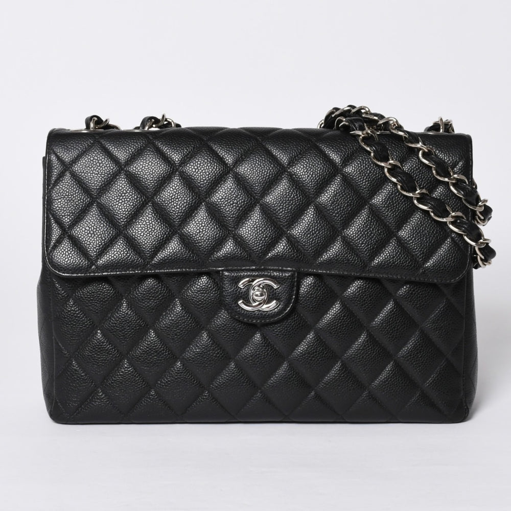 極美品 CHANEL シャネル デカマトラッセ30 Sフラップ Wチェーンショルダーバッグ 6番台 ココマーク キャビアスキン シルバー金具 中古 4a001273