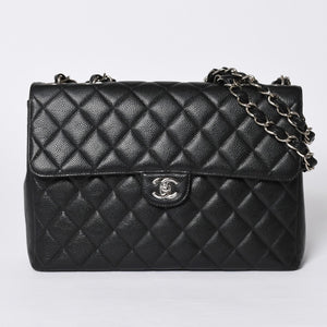 Very Good Condition CHANEL CHANEL Deca Matelasse 30 S Flap W Chain Shoulder Bag No. 6 Coco Mark Caviar Skin Silver Hardware Used 4a001273