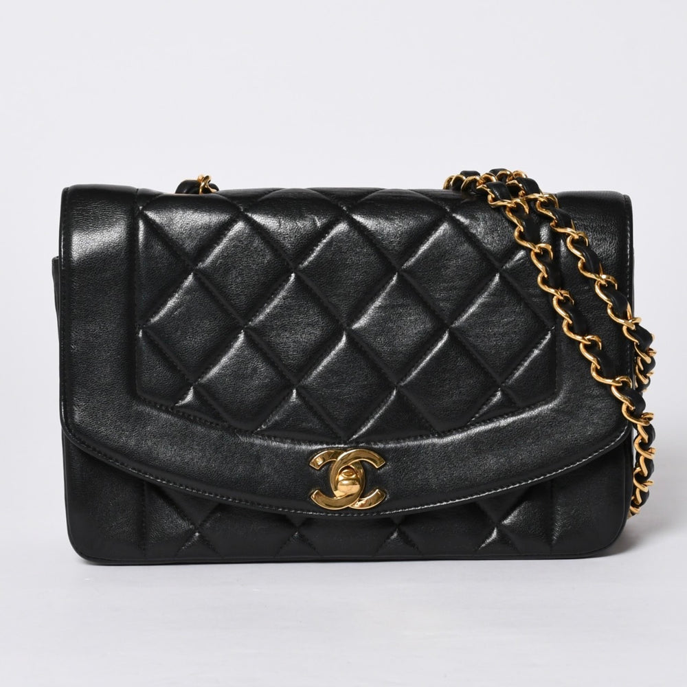 極美品 CHANEL シャネル ダイアナ 22 Sフラップ Sチェーンショルダーバッグ 3番台 ココマーク ラムスキン ブラック ゴールド金具 中古 4a001231