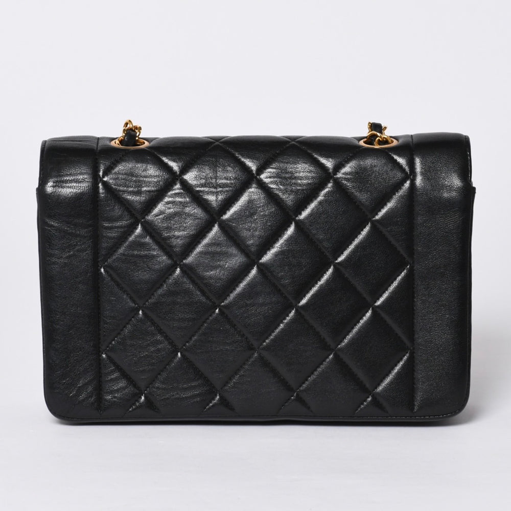 極美品 CHANEL シャネル ダイアナ 22 Sフラップ Sチェーンショルダーバッグ 3番台 ココマーク ラムスキン ブラック ゴールド金具 中古 4a001231