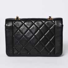 画像をギャラリービューアに読み込む, 極美品 CHANEL シャネル ダイアナ 22 Sフラップ Sチェーンショルダーバッグ 3番台 ココマーク ラムスキン ブラック ゴールド金具 中古 4a001231