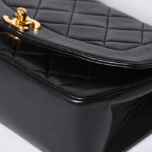 画像をギャラリービューアに読み込む, 極美品 CHANEL シャネル ダイアナ 22 Sフラップ Sチェーンショルダーバッグ 3番台 ココマーク ラムスキン ブラック ゴールド金具 中古 4a001231