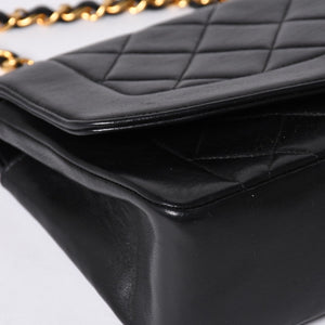 Very good condition CHANEL Diana 22 S flap S chain shoulder bag No. 3 here mark lambskin black gold hardware used 4a001231