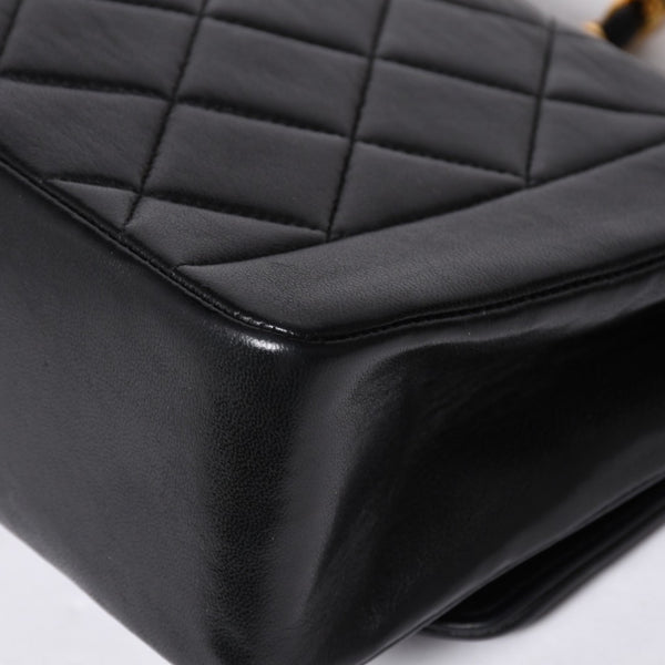 Very good condition CHANEL Diana 22 S flap S chain shoulder bag No. 3 here mark lambskin black gold hardware used 4a001231
