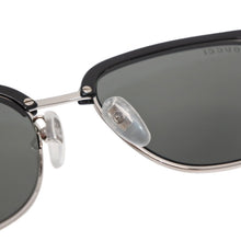 画像をギャラリービューアに読み込む, GUCCI グッチ Sunglasses サングラス アイウェア シルバーテンプル 56◻︎18-150 ブラック 美品 中古 4a001351