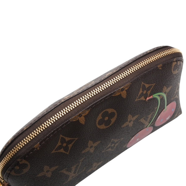 New and unused LOUIS VUITTON Pochette Cosmetic PM Pouch M13766 Monogram Cherry Takashi Murakami Gold hardware Used 4a001204