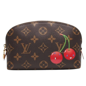New and unused LOUIS VUITTON Pochette Cosmetic PM Pouch M13766 Monogram Cherry Takashi Murakami Gold hardware Used 4a001204