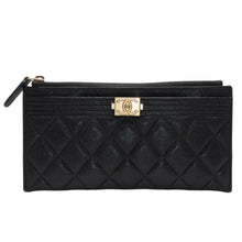画像をギャラリービューアに読み込む, CHANEL シャネル BOY CHANEL ボーイシャネル 長財布 A81254 26番台 ココマーク キャビアスキン ブラック 美品 中古 4a000832