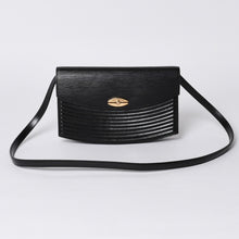 画像をギャラリービューアに読み込む, 極美品 LOUIS VUITTON ルイヴィトン エピプレブール ショルダーバッグ M52562 エピレザー ブラック ゴールド金具 中古 4a000173