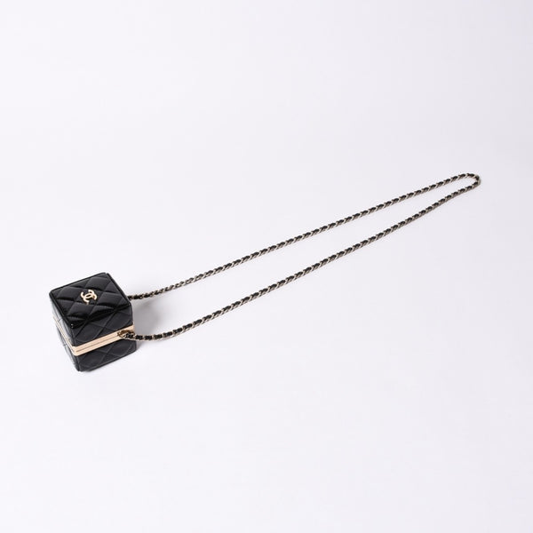 Very Good Condition CHANEL Mini Bag Charm Matelasse Chain Shoulder AP3154 Random Number Quilted Lambskin Gold Hardware Used 4a001232
