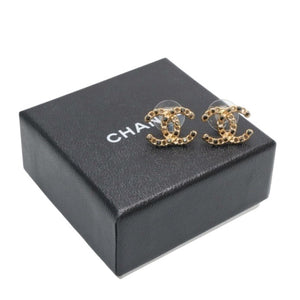 Very Good Condition CHANEL Chanel Earrings Chain x Rhinestone Coco Mark F20P Gold earring CC chain on rhinestone F20P GD Good Condition Used 4a000662