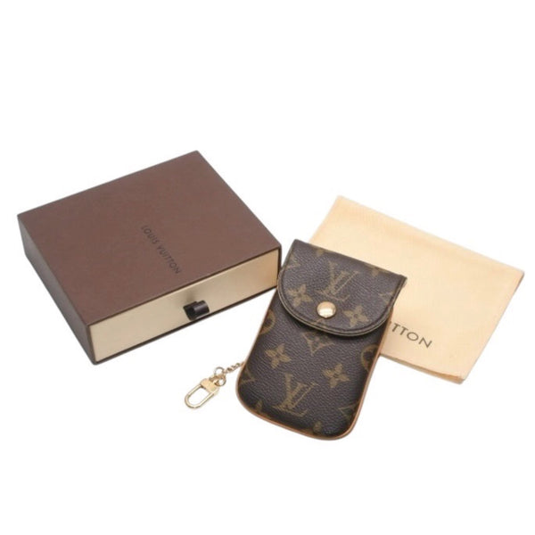 Very good condition LOUIS VUITTON Accessory pouch Etuy Téléfonne MM Monogram M66546 Gold hardware Used 4a001253