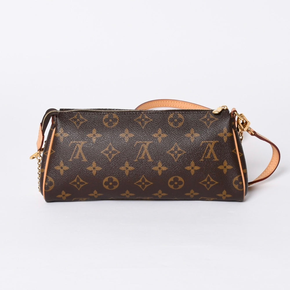 Very good condition LOUIS VUITTON Pochette Eva chain shoulder bag M13567 Monogram gold hardware Used 4a001279