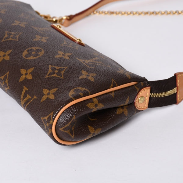 Very good condition LOUIS VUITTON Pochette Eva chain shoulder bag M13567 Monogram gold hardware Used 4a001279