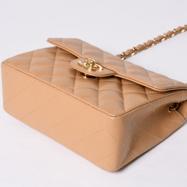 Very Good Condition CHANEL Mini Matelasse Chain Shoulder Bag No. 8 Caviar Skin Gold Hardware Beige Used 4a001544