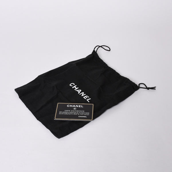 Very Good Condition CHANEL Mini Matelasse Chain Shoulder Bag No. 8 Caviar Skin Gold Hardware Beige Used 4a001544