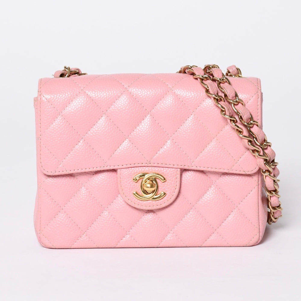 極美品 CHANEL シャネル ミニマトラッセ チェーンショルダーバッグ ココマーク 9番台 キャビアスキン ピンク ゴールド金具 中古 4a001542