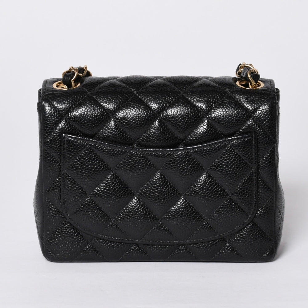 極美品 CHANEL シャネル ミニマトラッセ チェーンショルダーバッグ 8番台 キャビアスキン ゴールド金具 ブラック 中古 4a001543