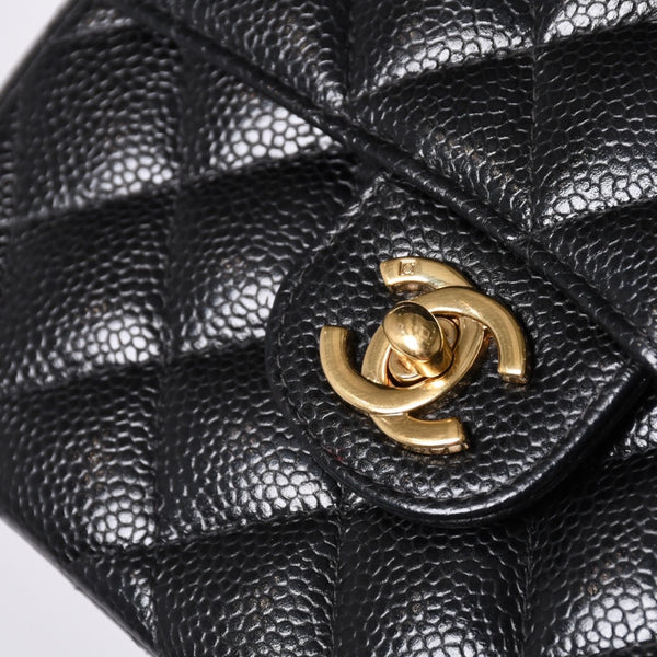 Very Good Condition CHANEL Mini Matelasse Chain Shoulder Bag No. 8 Caviar Skin Gold Hardware Black Used 4a001543