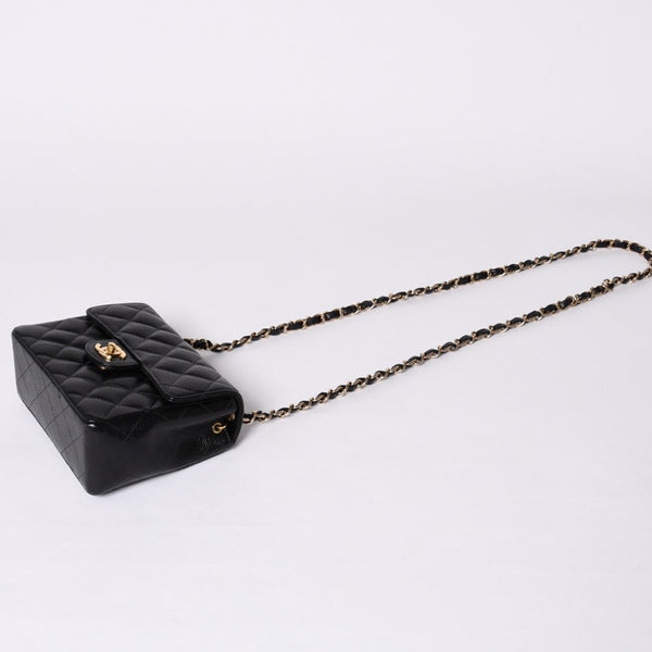 Very Good Condition CHANEL Mini Matelasse Chain Shoulder Bag No. 8 Caviar Skin Gold Hardware Black Used 4a001543