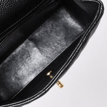 画像をギャラリービューアに読み込む, 極美品 CHANEL シャネル ミニマトラッセ チェーンショルダーバッグ 8番台 キャビアスキン ゴールド金具 ブラック 中古 4a001543